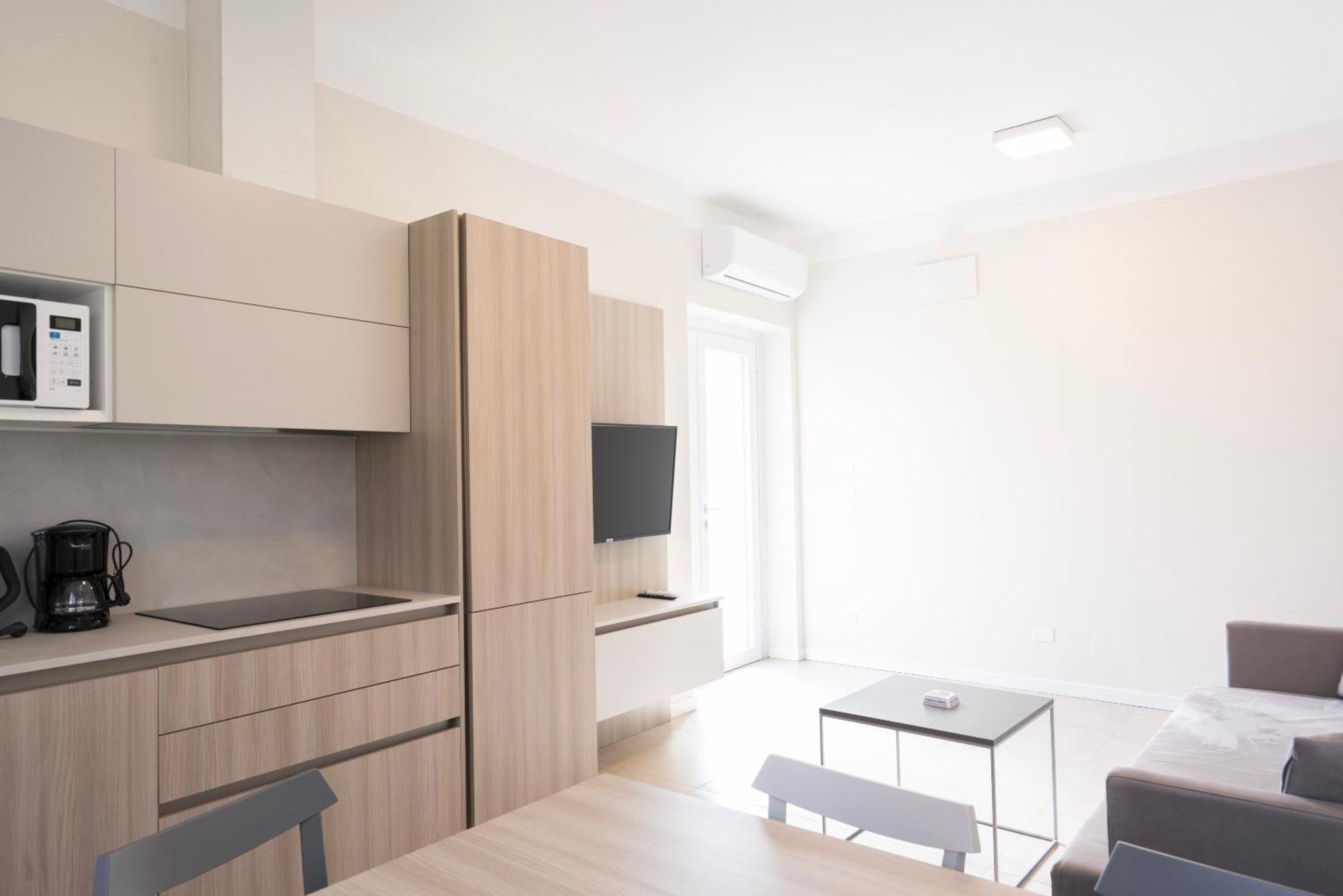 Borgo Alla Pieve Apartments Манерба-дель-Гарда Экстерьер фото