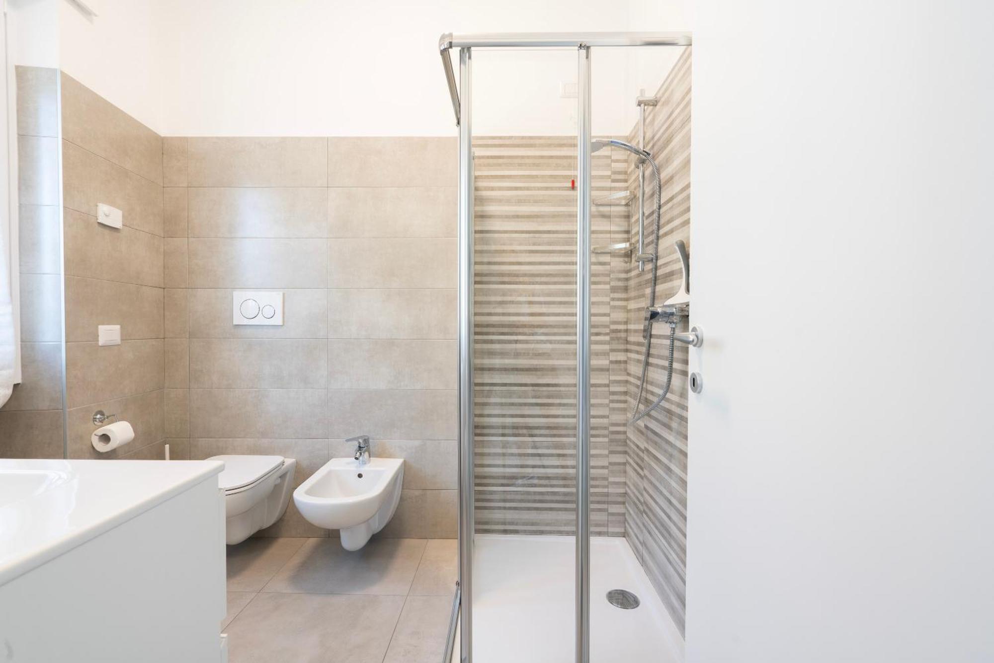 Borgo Alla Pieve Apartments Манерба-дель-Гарда Экстерьер фото