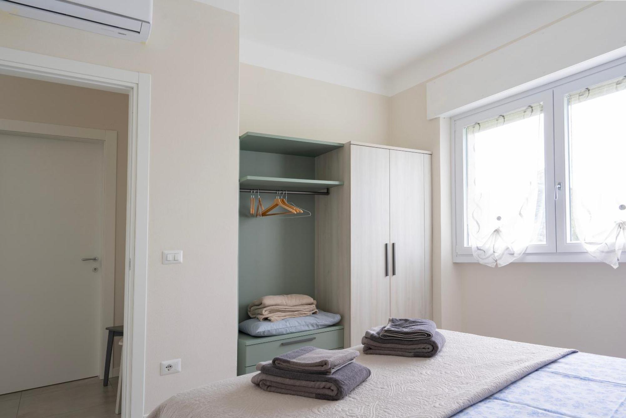 Borgo Alla Pieve Apartments Манерба-дель-Гарда Экстерьер фото